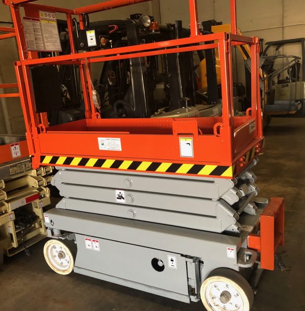 Plataforma elevadora SKYJACK OCASION