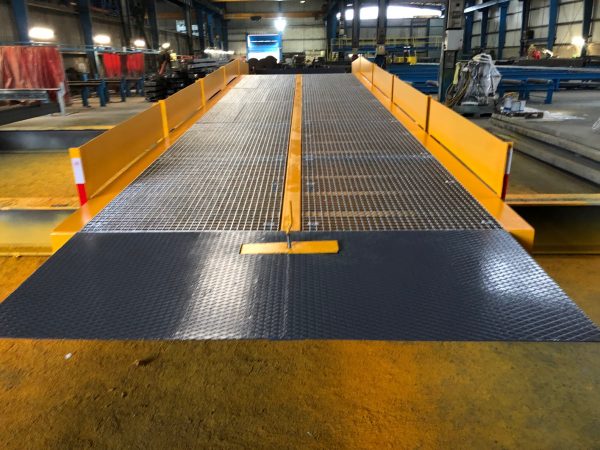 Rampa muelle de carga BARANDILLAS DESMONTABLES NUEVO