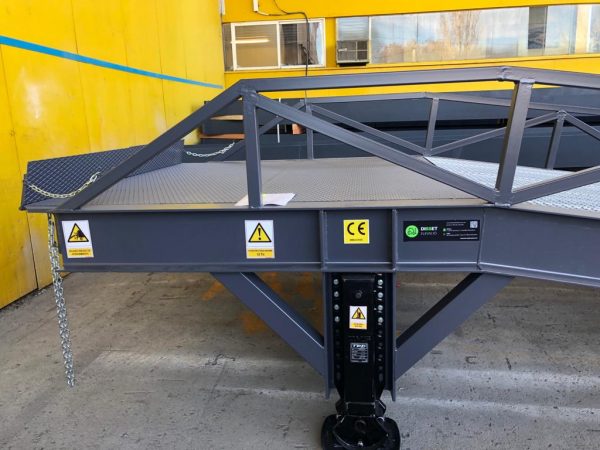 Rampa - Muelle de Carga modelo CE5 NUEVO - Imagen 10
